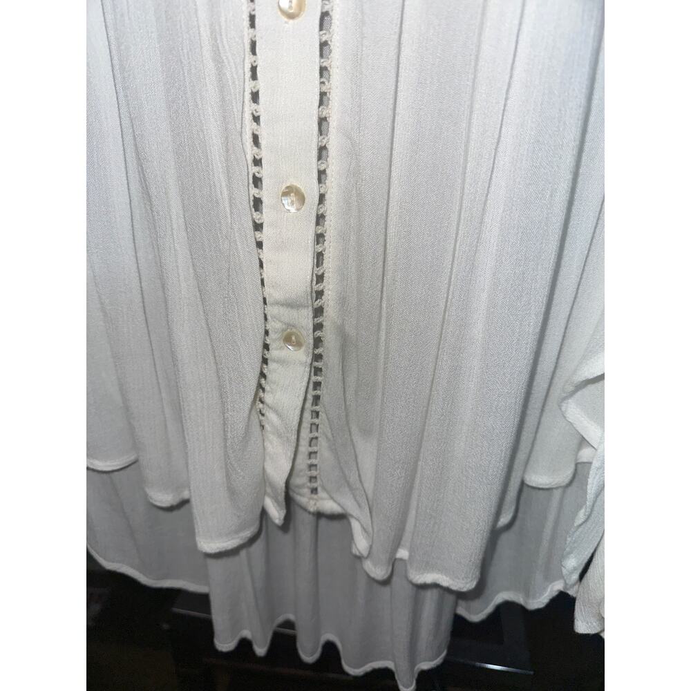 Free People Katie Bird Crochet Inset Button down top - Picture 9 of 11